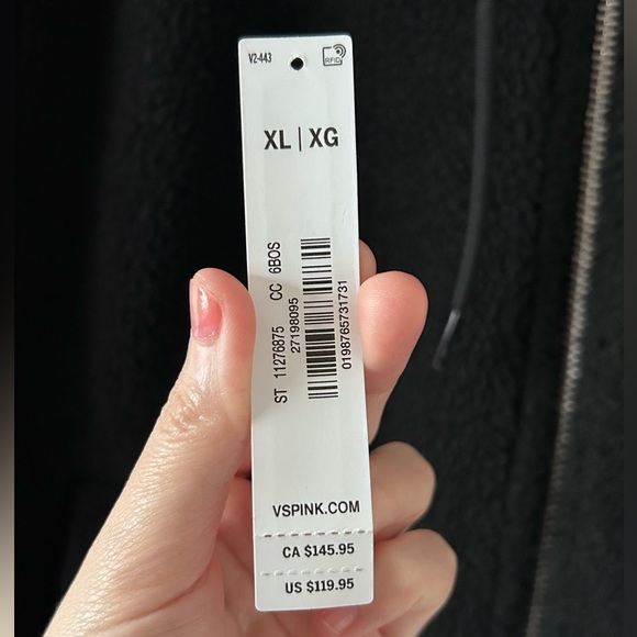 PINK Victoria’s Secret Plush Teddy Hooded Bomber Jacket Black Size XL - Picture 4 of 16